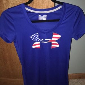 Under Armour T-shirt